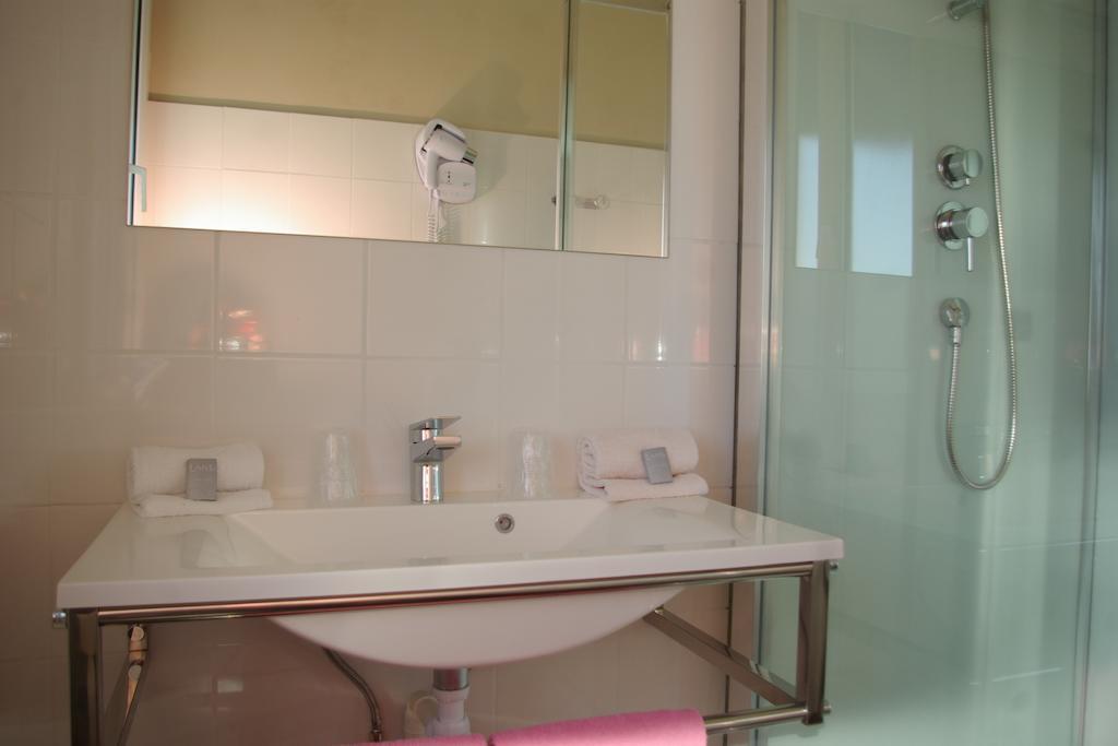 Logis Hotel Le Terminus Bourcefranc 외부 사진